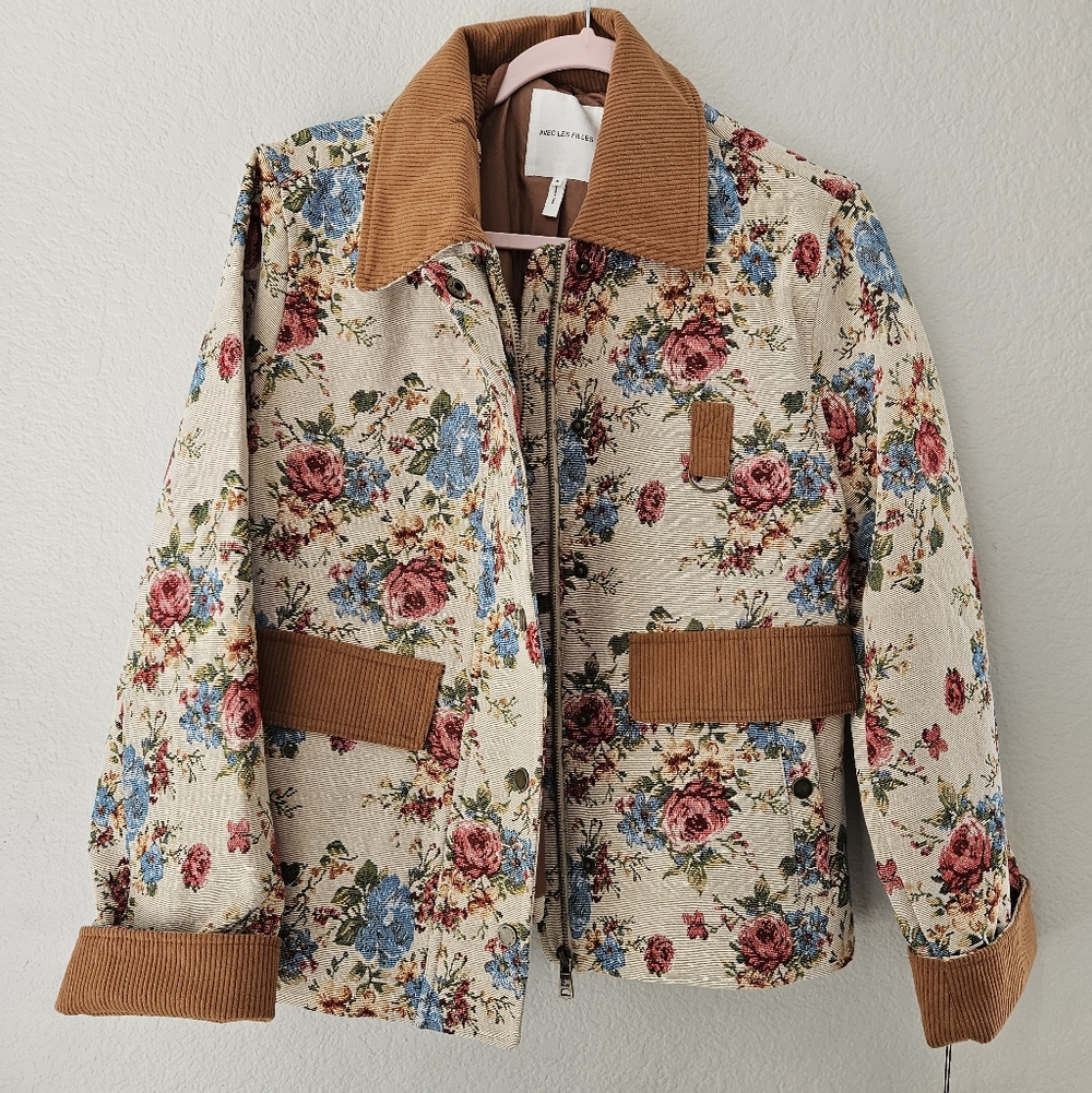 NWT Avec Les Filles Floral Jacket (Size M)